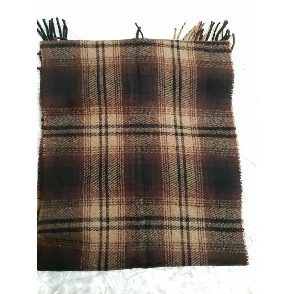 Geoffrey Beene Made in Italy Acrylic Brown Scarf Plaid Fringed 12